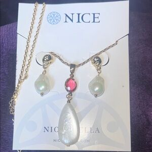 Gold-Tone Necklace & Earrings Set with Cream Pearl Drops and Pink Accent